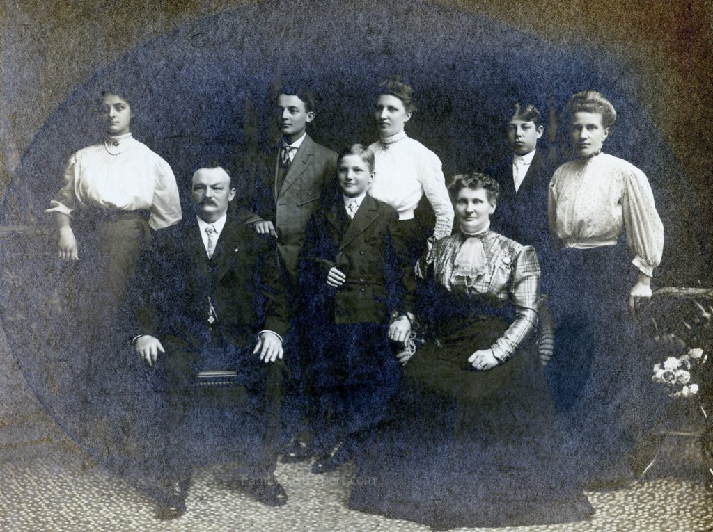 Back, from left: Ida Boettcher, Otto Boettcher, Elsa Lemke, Max Lemke, and Frieda Lemke. Front, from left, August Boettcher, Lawrence Boettcher, and Clara Freese Lemke Boettcher.