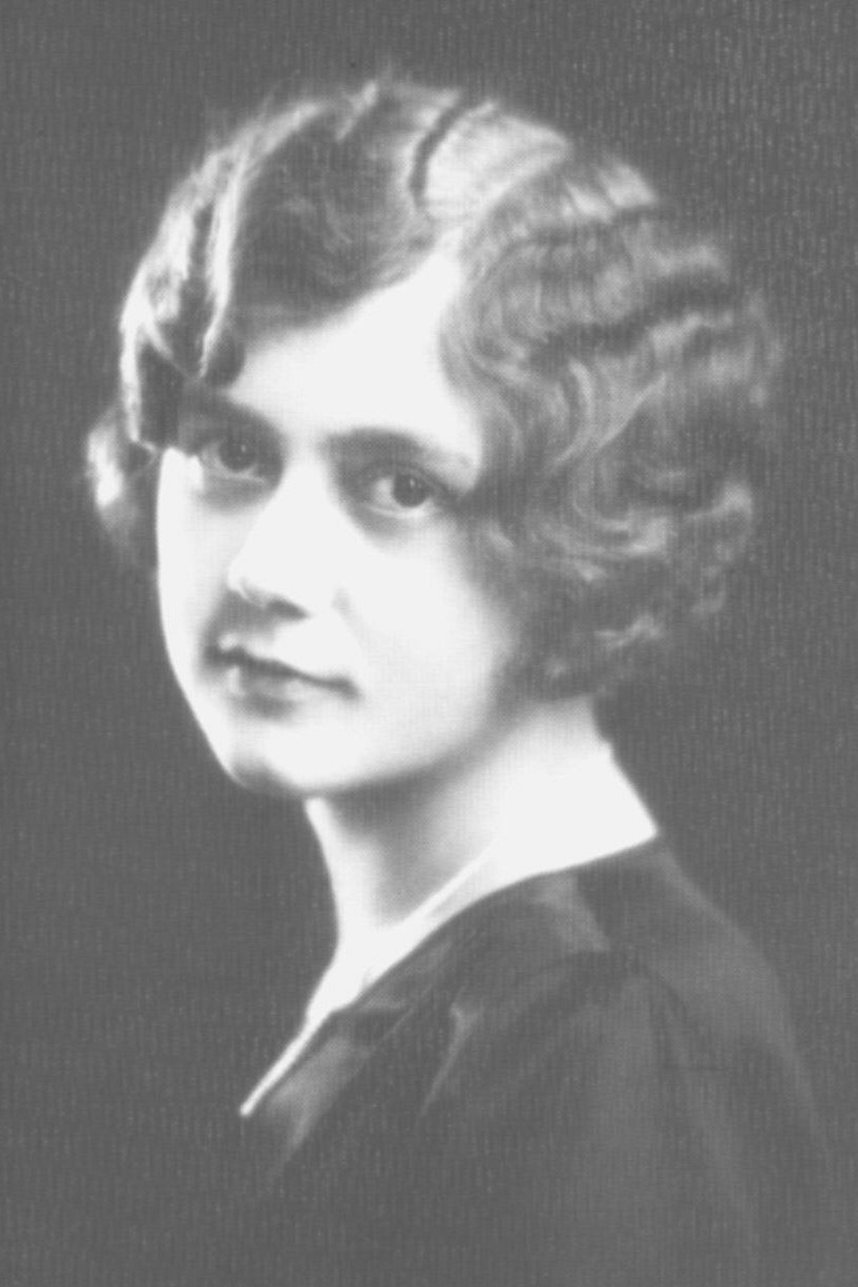 Selma Cornelia Aschbrenner born 7 May (120 years ago)